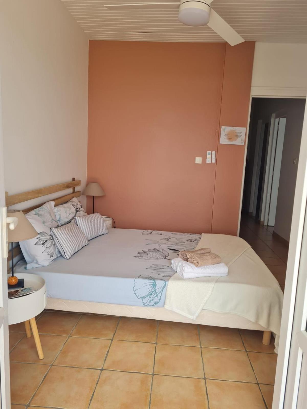 Villa Avec Vue T2 A T5 Duo De La Baie เลอ โฮแบร์ ภายนอก รูปภาพ
